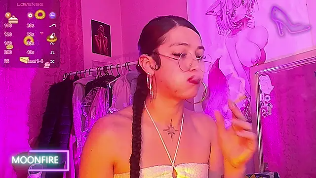 moonfiredancer online show from 29, 9, 2025