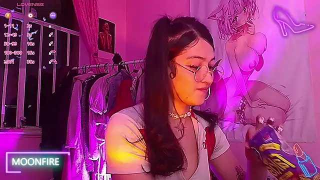 moonfiredancer online show from 3, 10, 2025