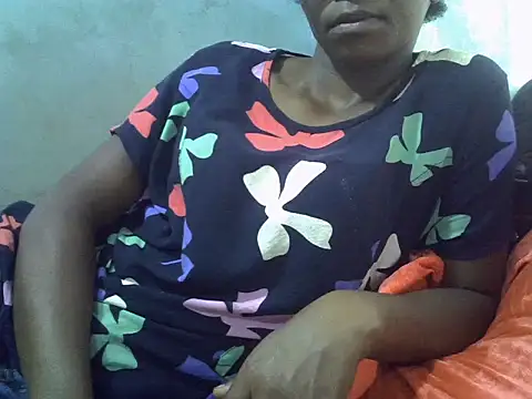 ElianeHot online show from 25, 4, 2026