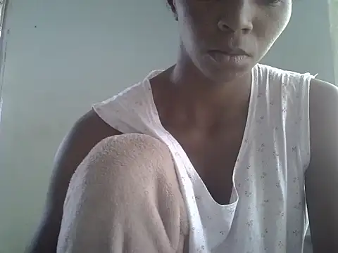 Snapshot of ElianeHot chatting on 9, 11, 2025 ElianeHot online show from 9, 11, 2025