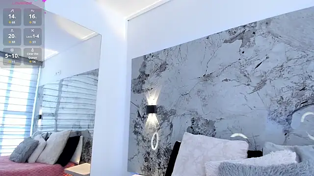 LIZ HOLMES online show from 22, 11, 2025