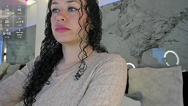 LIZ HOLMES online show from 6, 11, 2025