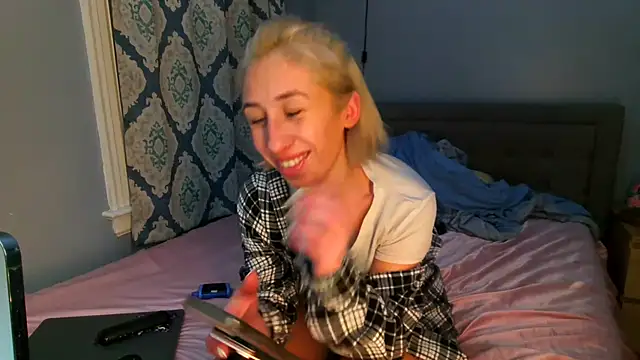 petitebarbiexxx online show from 19, 3, 2025