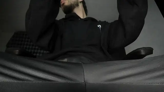 Snapshot of s_sven03 chatting on 14, 9, 2025 s sven03 online show from 14, 9, 2025