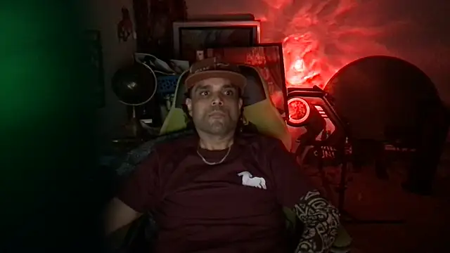 Snapshot of GForceSavage chatting on 24, 4, 2026 GForceSavage online show from 24, 4, 2026