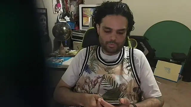 Snapshot of GForceSavage chatting on 6, 5, 2026 GForceSavage online show from 6, 5, 2026