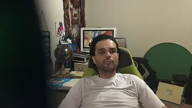 Snapshot of GForceSavage chatting on 5, 5, 2026 GForceSavage online show from 5, 5, 2026