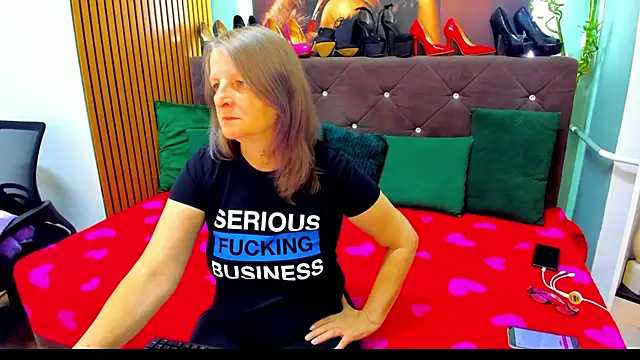 Lilly hott online show from 3, 10, 2025