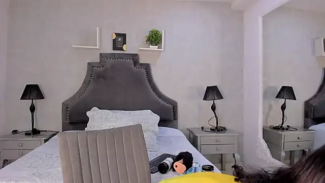 Snapshot of Rubi_Sky chatting on 1, 11, 2025 Rubi Sky online show from 1, 11, 2025