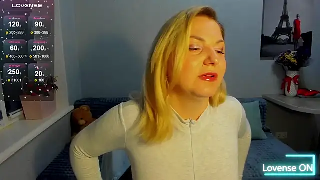Snapshot of sweet___margaret chatting on 18, 4, 2026 sweet margaret online show from 18, 4, 2026