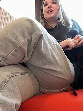 PumaShyXD online show from 22, 3, 2025