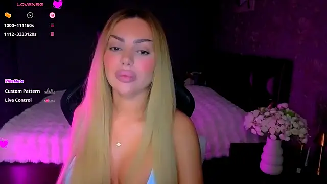 babyleilaa online show from 8, 4, 2026