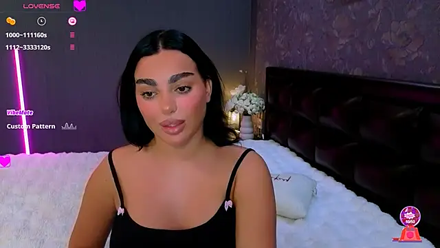 babyleilaa online show from 17, 10, 2025