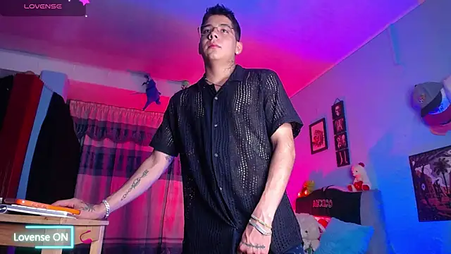 Snapshot of mexican_cum chatting on 14, 11, 2025 mexican cum online show from 14, 11, 2025