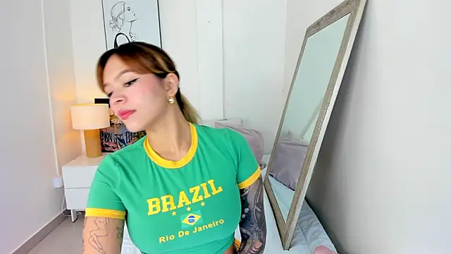 Adria ross online show from 3, 10, 2025