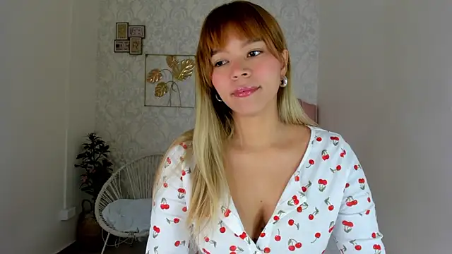 Adria ross online show from 2, 12, 2025