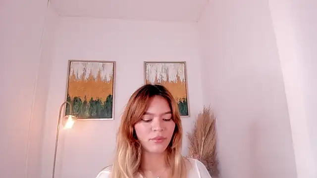 Snapshot of Adria_ross chatting on 19, 6, 2026 Adria ross online show from 19, 6, 2026