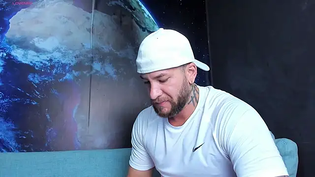 delessandro world online show from 17, 7, 2026