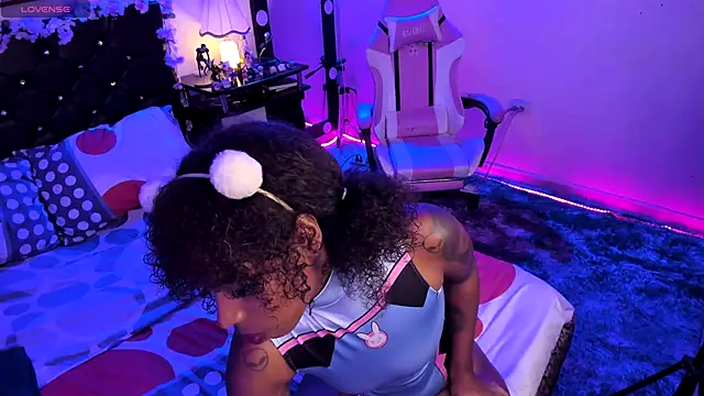 kary bunny3 online show from 15, 9, 2025