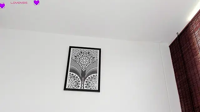 VeronicaTonu online show from 19, 4, 2026