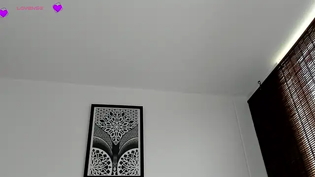 VeronicaTonu online show from 9, 11, 2025