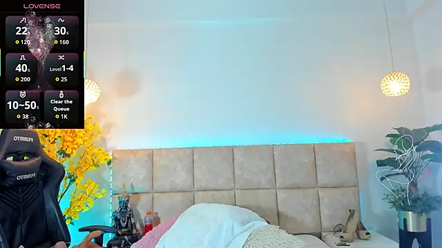 Snapshot of LiaaGenner chatting on 14, 9, 2025 LiaaGenner online show from 14, 9, 2025