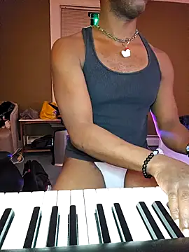 FrotandBicepsLover online show from 14, 1, 2026