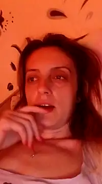 SophyGirl online show from 5, 3, 2025