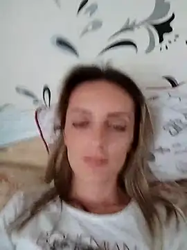 SophyGirl online show from 19, 4, 2026