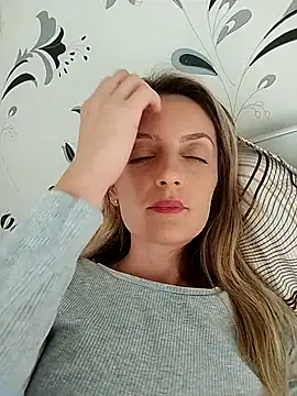 SophyGirl online show from 15, 10, 2025