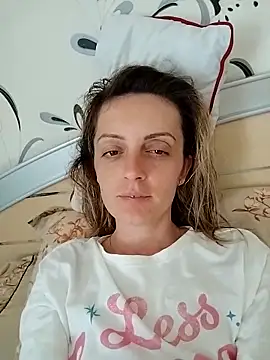 SophyGirl online show from 18, 4, 2026