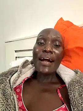 Foxxxyfemale online show from 18, 11, 2025