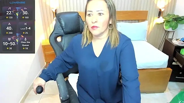 luciana ballesteros  online show from 4, 3, 2026