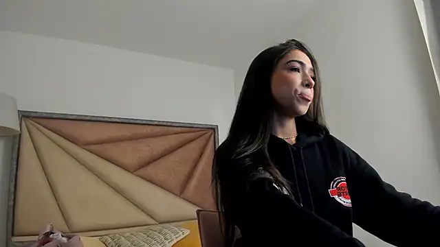 FaloonRoussel online show from 21, 11, 2025