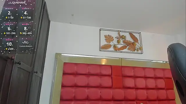 FaloonRoussel online show from 10, 11, 2025