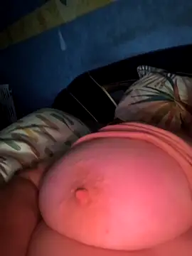 poussychats online show from 26, 9, 2025