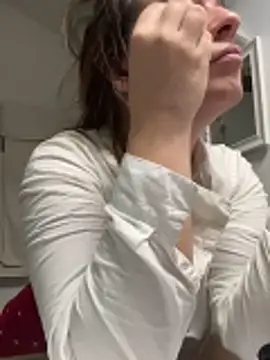 lyajoliee online show from 14, 3, 2026