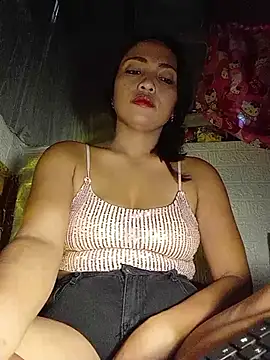 Snapshot of prettybella4u chatting on 19, 6, 2026 prettybella4u online show from 19, 6, 2026