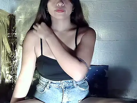 Snapshot of prettybella4u chatting on 22, 6, 2026 prettybella4u online show from 22, 6, 2026