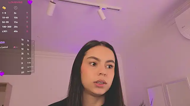 Aleejaa   online show from 18, 4, 2026