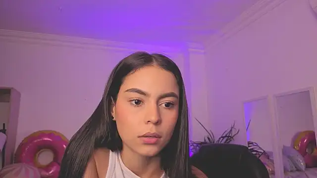 Snapshot of Aleejaa__ chatting on 10, 7, 2026 Aleejaa online show from 10, 7, 2026