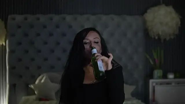 AmelyNoir online show from 12, 9, 2025