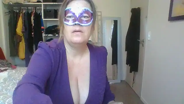 Snapshot of blueblush chatting on 3, 12, 2024 blueblush online show from 3, 12, 2024