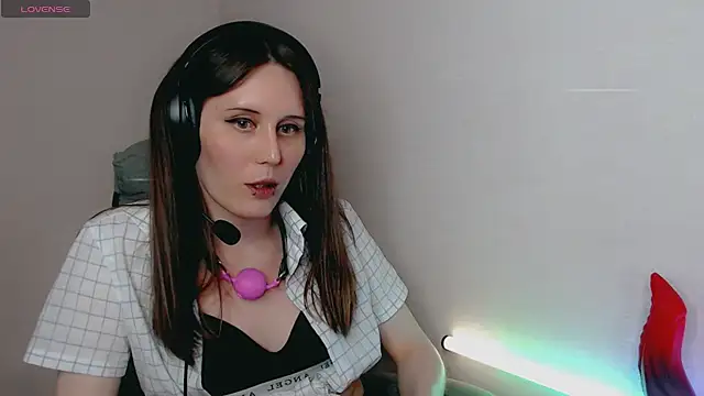 tracy cooper online show from 24, 12, 2024