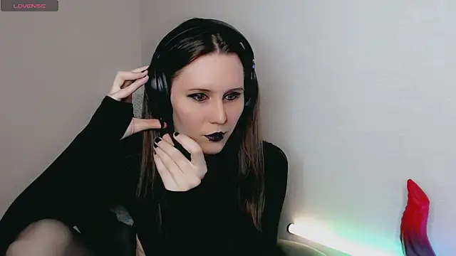 tracy cooper online show from 22, 12, 2024