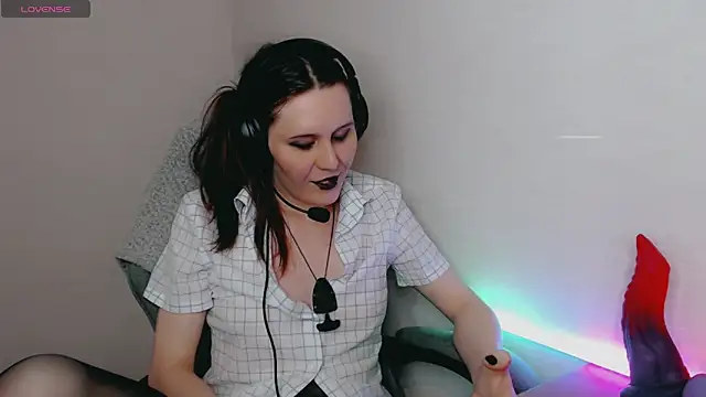 tracy cooper online show from 23, 12, 2024