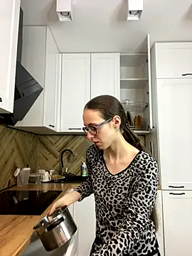 MartiniiSelenna online show from 27, 9, 2025