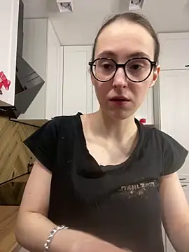 MartiniiSelenna online show from 9, 3, 2026