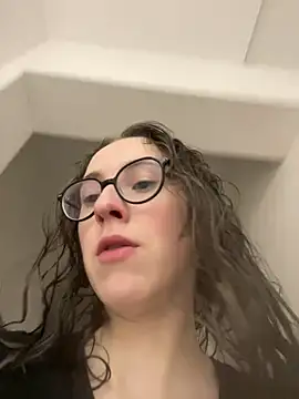 MartiniiSelenna online show from 4, 2, 2026