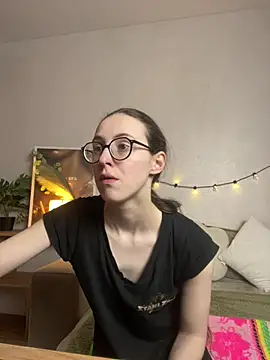 Snapshot of MartiniiSelenna chatting on 23, 4, 2026 MartiniiSelenna online show from 23, 4, 2026